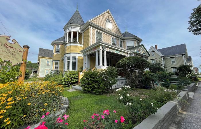 Munroe Inn Boutique Hotel