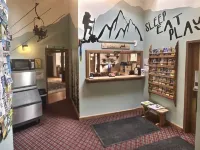 Mountain Sports Inn Hotels near Ramshead Express Quad