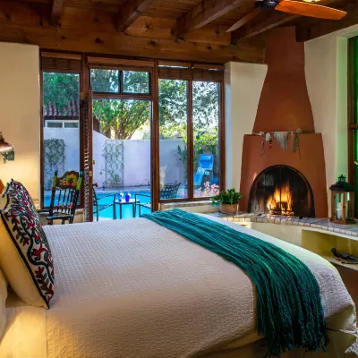 アドビ ローズ イン B&B アリゾナ大学周辺のホテル