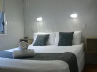 BIG4 Mackay Blacks Beach Holiday Park Hotels in Blacks Beach