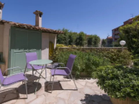 La Villa Roseraie , Hôtel Familial Ouvert Toute L Annee Hotels in Vence