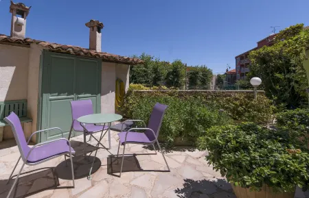 La Villa Roseraie , Hôtel Familial Ouvert Toute L Annee