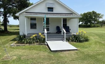 Oyster Cottage In Historic Fishing Village 2 Bedroom Cottage