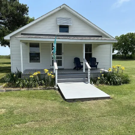 Oyster Cottage In Historic Fishing Village 2 Bedroom Cottage