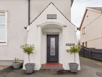 Yr Hen Festri - 3 tähden
