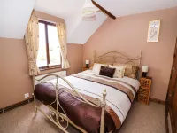 Oak Cottage Hotels in 