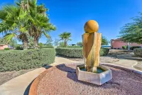 Eloy Retreat w/ Pool Access + Central A/C! - appartements de vacances
