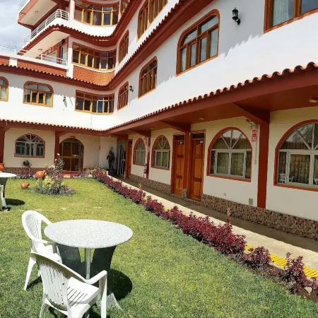 Hotel Morales