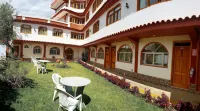 Hotel Morales - parking