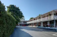 Terrace by the Sea - Inns