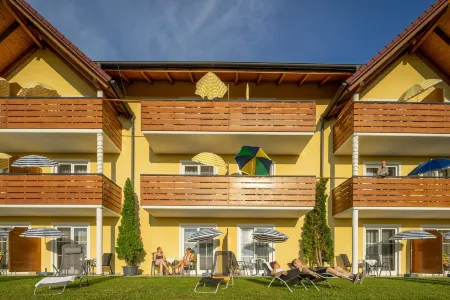 Hotel Garni Oasis Loipersdorf Отели в г. Гемайнде Санкт Мартин ан дер Рааб