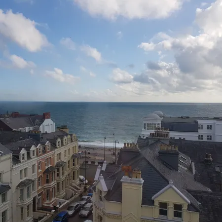 Welbeck Hotel & Apartments