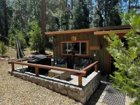 The Little Cabin 🌲The coziest cabin on the Mountain.