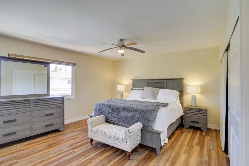 Townhome w/ Pool Access, Near Dtwn Palm Springs! - appartements de vacances