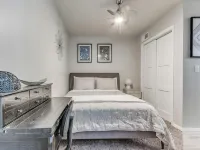 Quiet Modern Heavenly Paradise Love and Balcony + Free Coffee near Lake Hefner