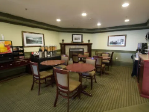 Nova Inn Peace River Hotels in Peace River