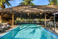 Ocean Pearl Beach Lodge - Pools