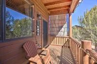 Show Low Condo w/ Grill, Near Lake & Trails! - 3 étoiles