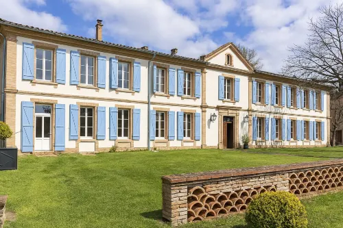 Le Manoir de Lisle Hotels in Gaillac