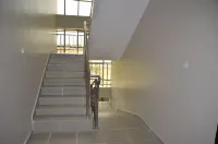 ホープズ アパートメンツ - 駐車場
