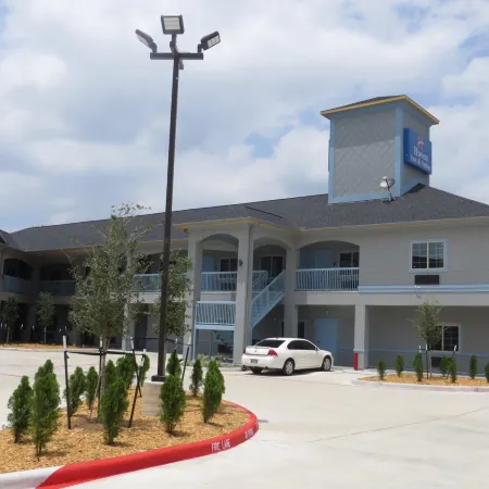 Haven Inn & Suites Willowbrook Отели рядом с достопримечательностью «Виллоубрук»