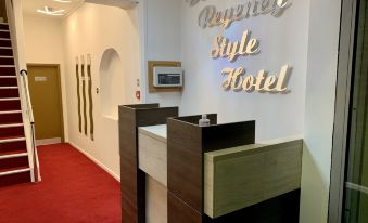 De Regency Style Hotel
