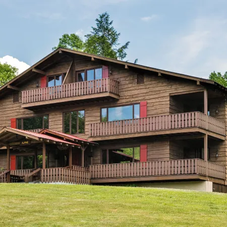 Urban Cowboy Lodge