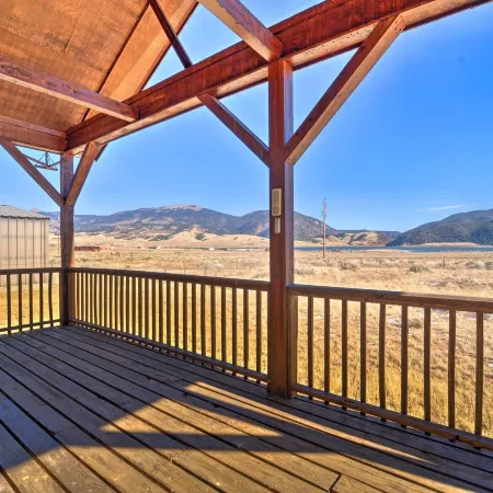 New Mexico Cabin Hideaway w/ Eagle Nest Lake Views