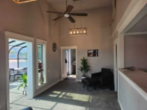 โรงแรม ซิมพลี สเตย์