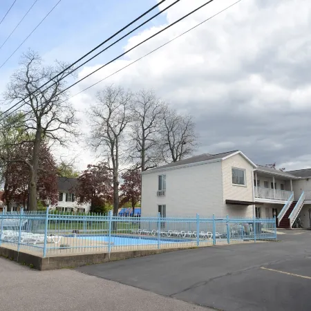 Starlite Motel