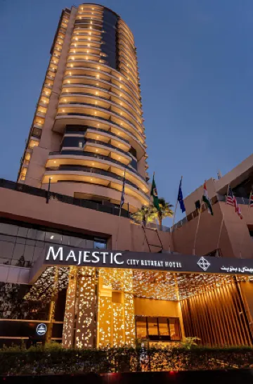 마제스틱 시티 리트리트 호텔