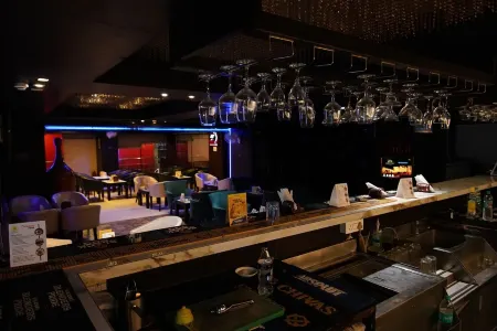 Hotel the Golden Oak Central by Citrus Prime Отели в г. Райпур