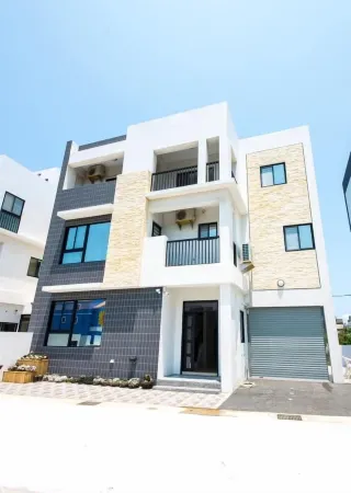 ZI-YUE-TONG Homestay II Отели рядом с достопримечательностью «Guanyin Ting Bikeway»