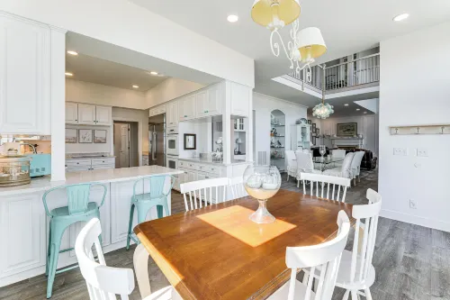 Steps to Shore: Spacious Bethany Beach Retreat - Kitchens