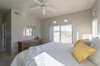 Perfect for long-term stay, heated Pool, Spa, Gym