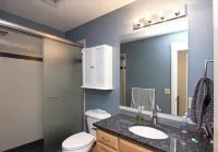 Comfortable Condo Downtown Lincoln