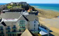 Hôtel Mercure Granville le Grand Large Các khách sạn gần Casino JOA de St-Pair