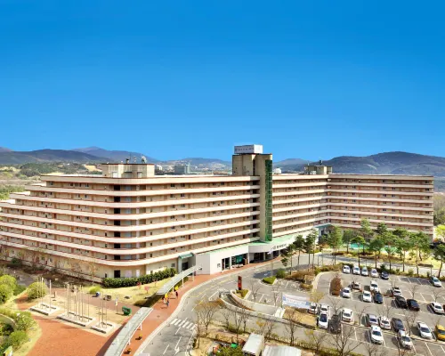 Hanwha Resort Gyeongju Hotels near Seokbinggo