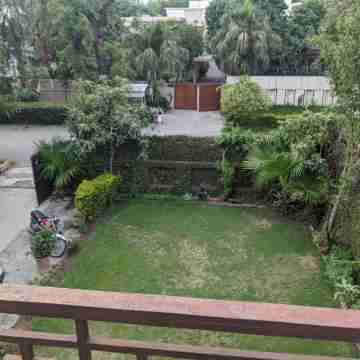 Islamabad Residency Hotel Exterior