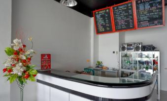 Urbanview Hotel Double Tree Near Rsud Margono Purwokerto