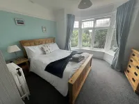 Gwyndra House B&B - Parking