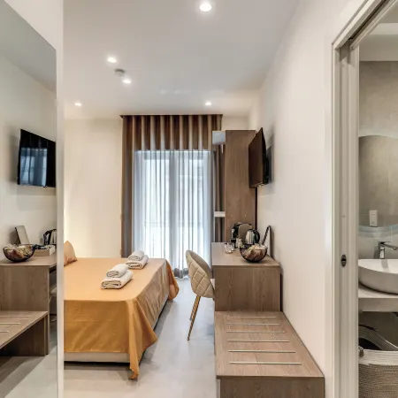 Welcome Inn Napoli Rooms, Private Bathrooms