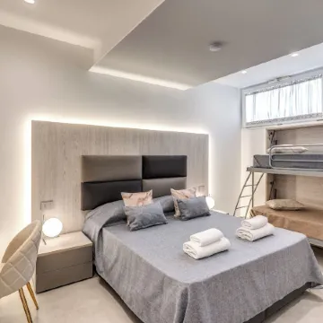 Welcome Inn Napoli Rooms, Private Bathrooms