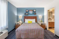 Uptown Suites Extended Stay Denver CO -Westminster