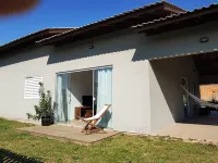 Beautiful house with Wi-Fi, swimming pool and barbecue area