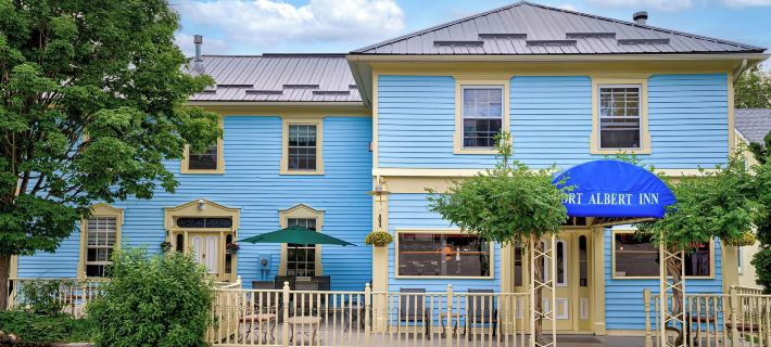 Port Albert Inn and Cottages Hotels in Huron County