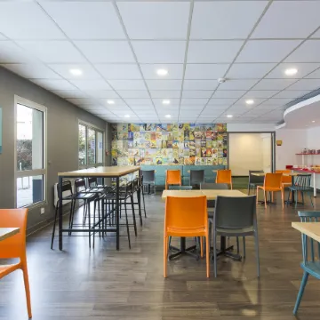 hotelF1 Igny Massy TGV