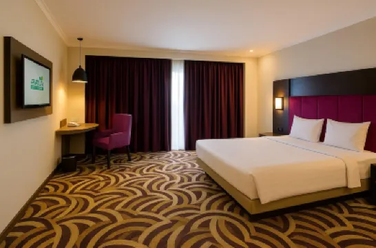 Ayola Sentosa Palembang Hotel dekat Jemb. Ampera