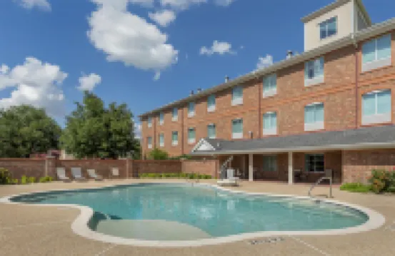 Best Western Plus Waxahachie Inn  Suites