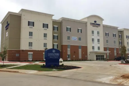 Candlewood Suites Cotulla Отели в г. Котулла